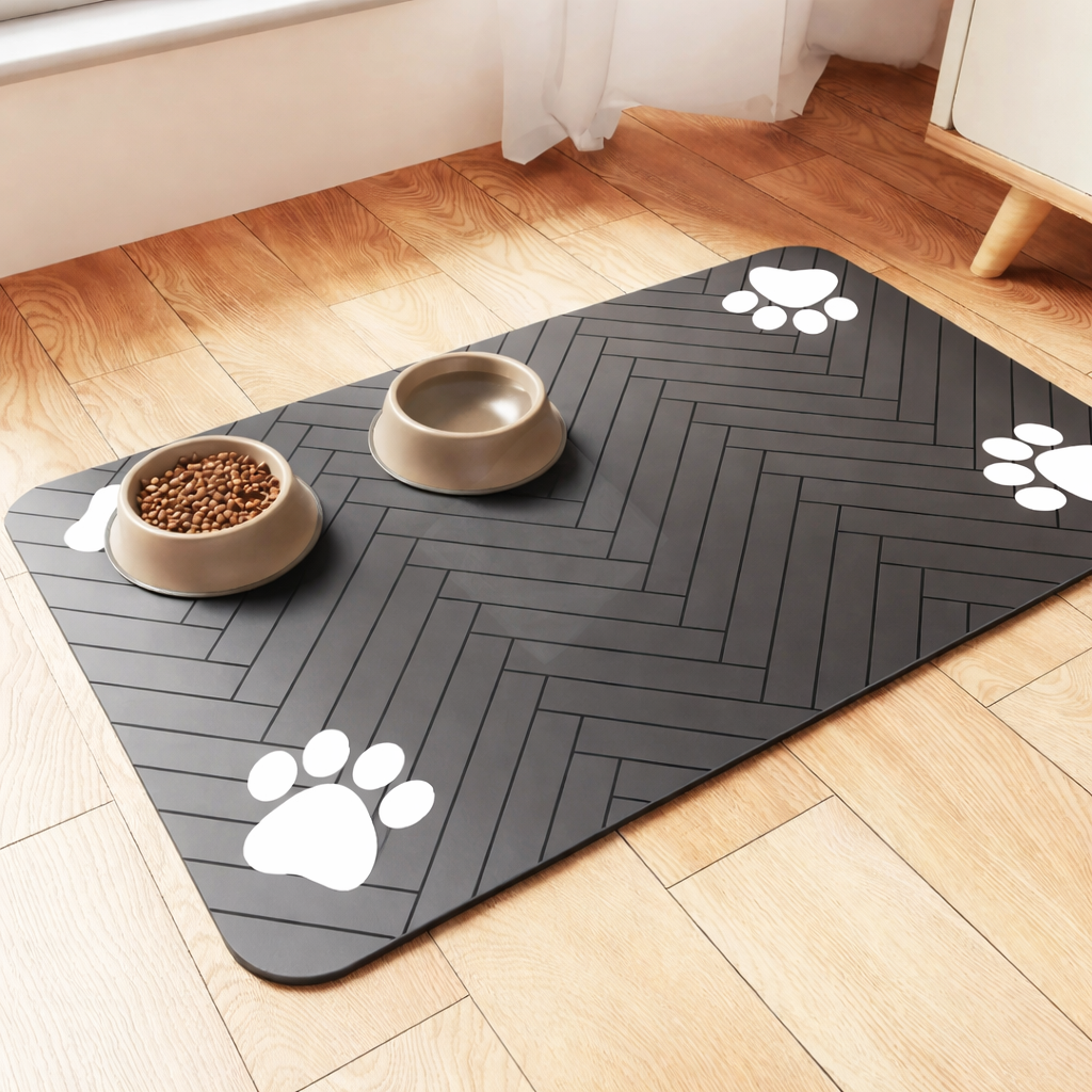 Saugfähige Futternapf-Unterlage für Hunde & Katzen